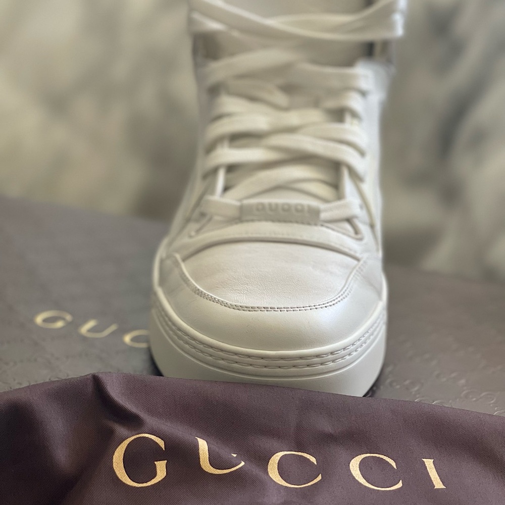 Gucci All White Hightops  Leather Sneakers. Size 11 US
